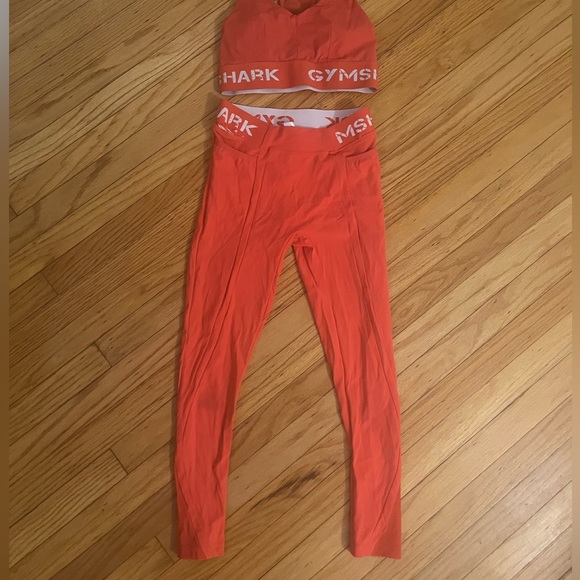 Rare! SET Gymshark Legacy leggings and bra - Picture 4 of 4